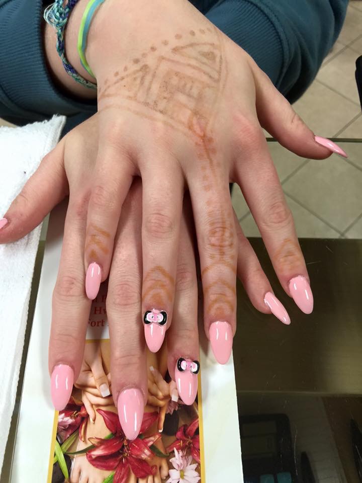 Vivi Nails Spa nail photo 6